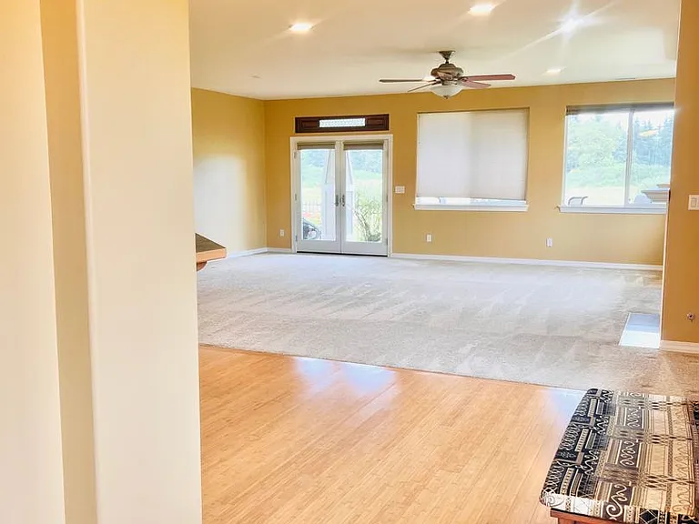 8333 Camano Loop NE — Photo 2