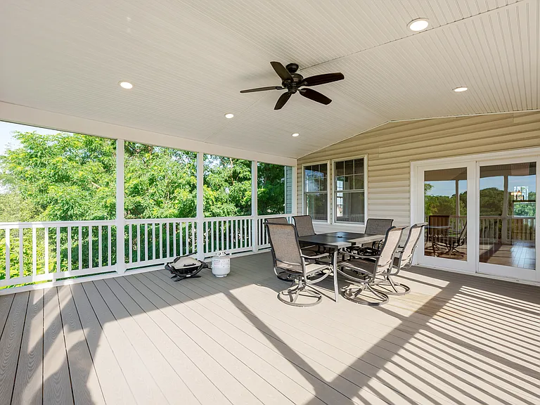 2390 Elvans Rd SE — Photo 7
