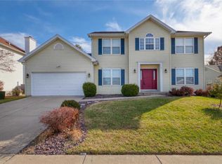 1734 Doris Walters Ln, Saint Charles, MO 63303
