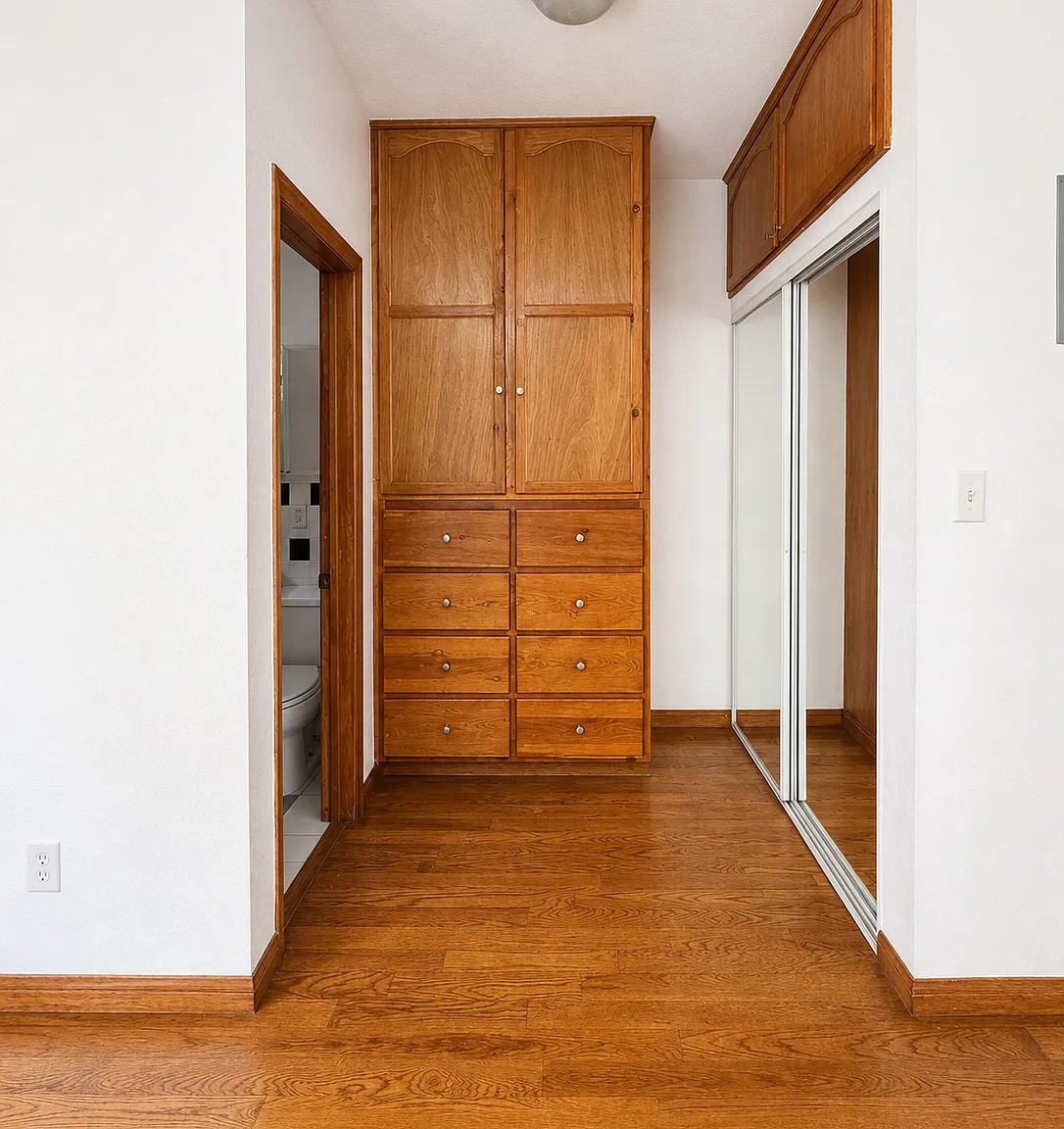 Studio, $1,575 — Photo 4