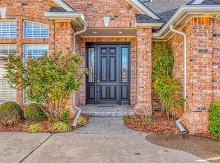 3305 Riverwalk Ct, Norman, OK 73072