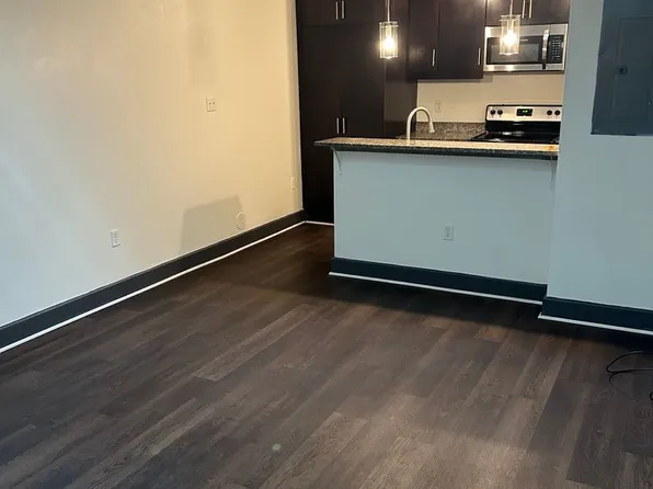 1100 Hull Street Apartments
