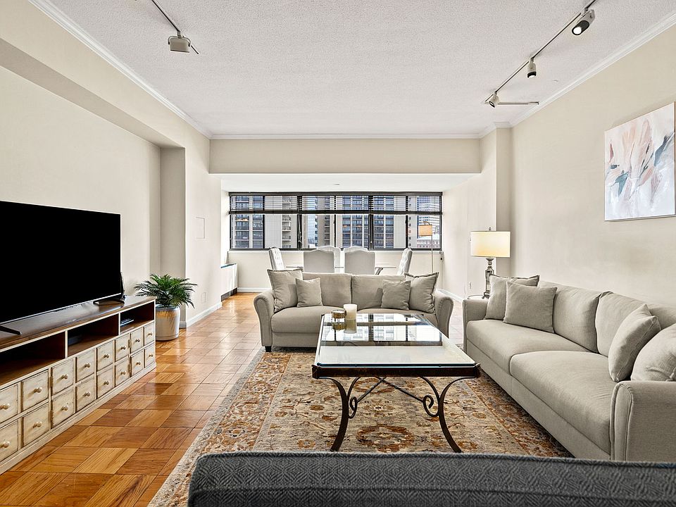 1st image of 2 Hawthorne Pl APT 17M