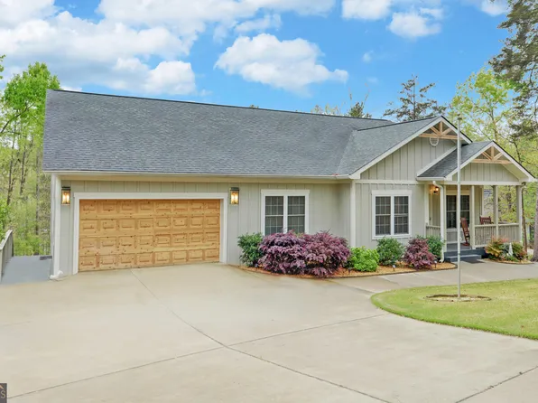 899 Paynes Creek Rd, Hartwell, GA 30643