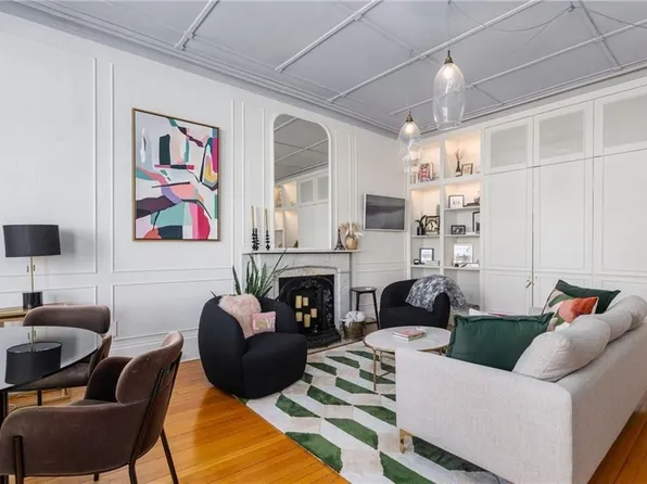 36 Kay St APT 3, Newport, RI 02840