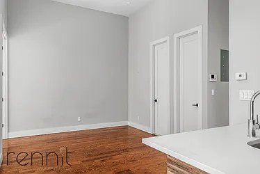 Rented by Rennit Inc.