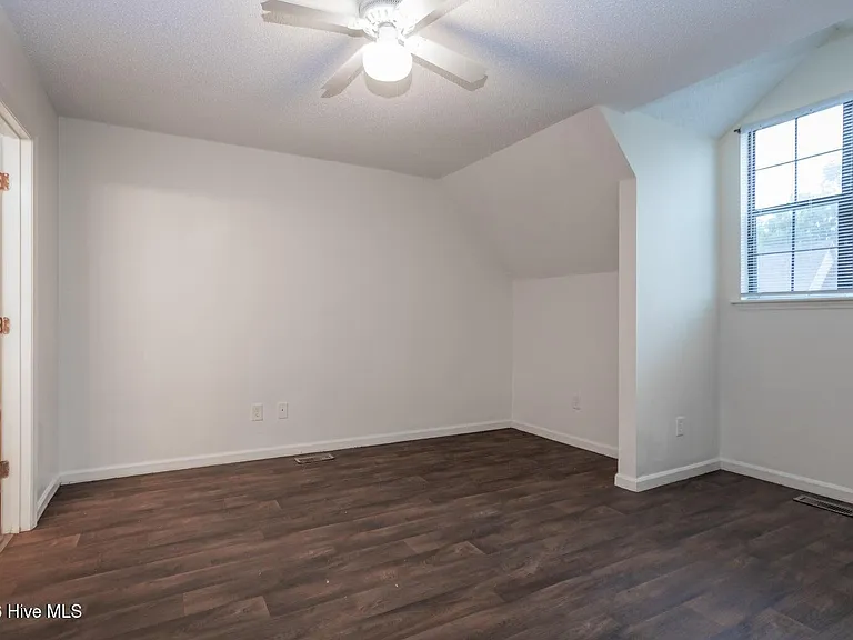 905 Allen Rd #D2 — Photo 6