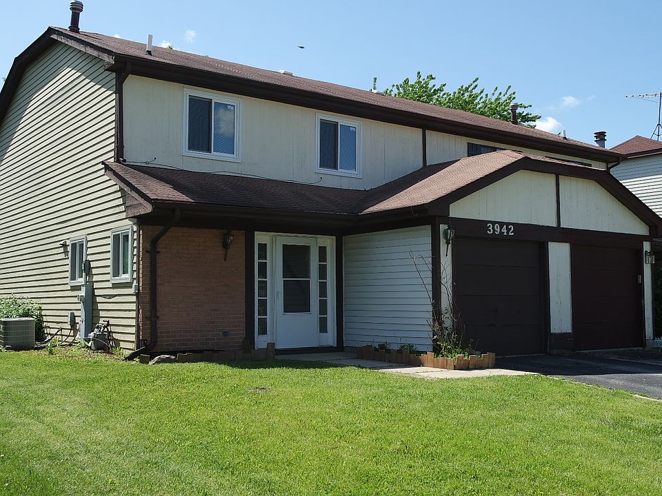 1st image of 3942 Port Dr