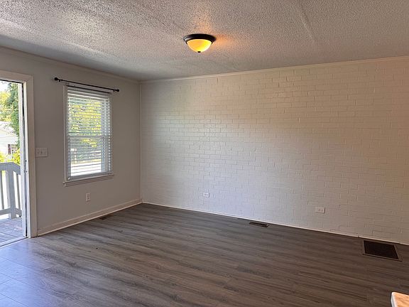 3rd image of 1240 Old Liberty Rd #3