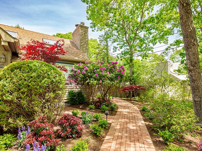 39 Wooded Oak Ln — Photo 34