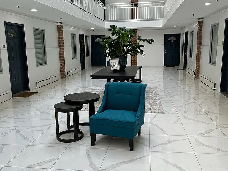 812 - OM-812 New York Avenue LLC — Photo 22