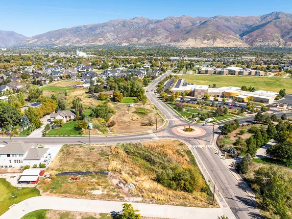 786 S Angel St, Kaysville, UT 84037