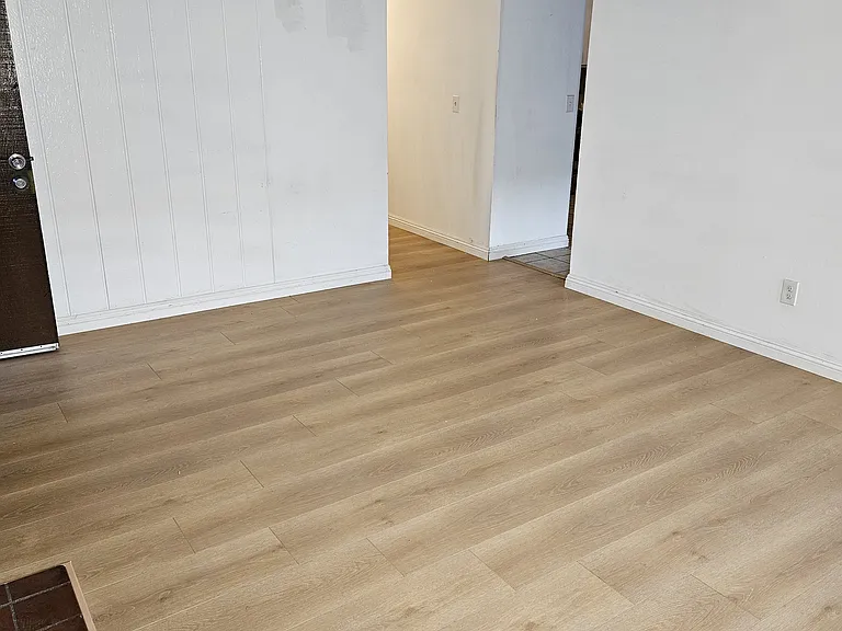1042 W Pine St #A — Photo 10