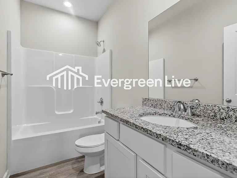 141 Burlington Dr — Photo 15