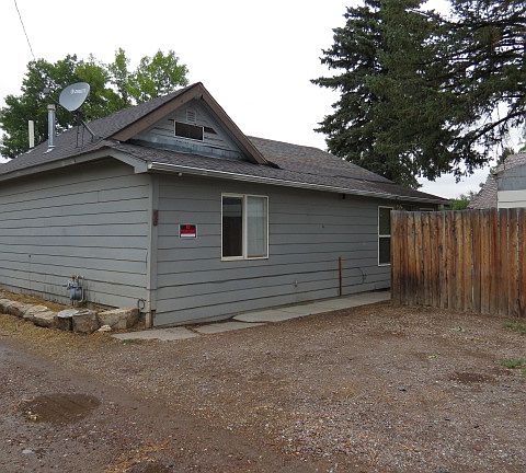 5th image of 618 6th Ave S