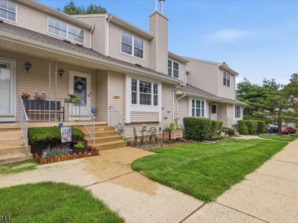 138 Sunnyvale Ct, Franklin Twp., NJ 08873