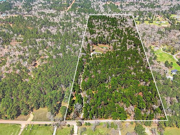 3rd image of 18611 Parker Rd