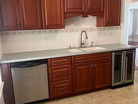 3rd image of 120-122 Firglade Ave #120