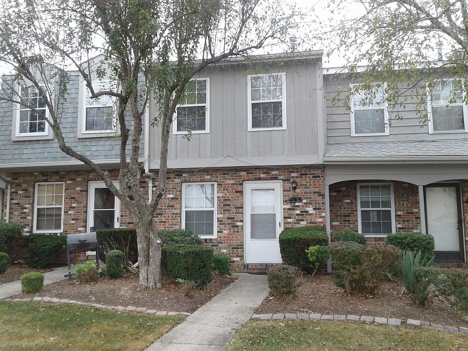 2nd image of 433 Colleen Dr