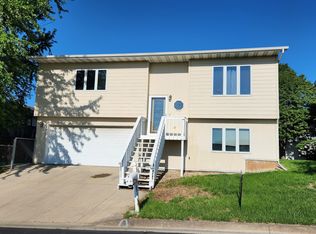 111 Village Dr, Pierre, SD 57501