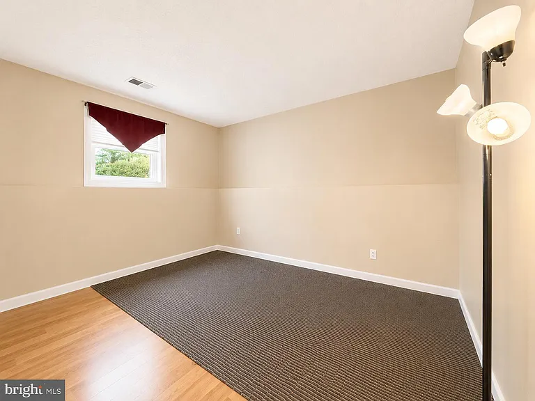 13354 Jasper Ct — Photo 32