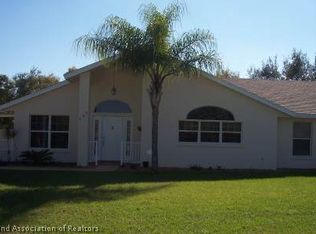 117 Zodiac Rd, Sebring, FL 33870