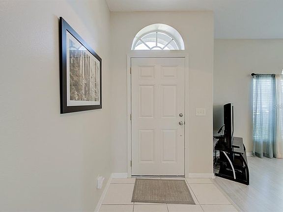 3rd image of 11527 Village Brook Dr