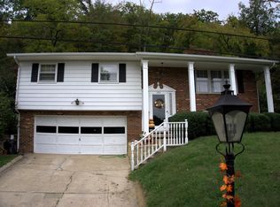 135 Westview Ave, Huntington, WV 25701