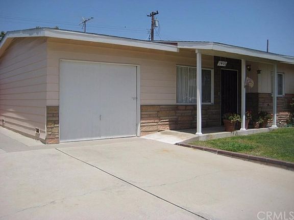 4th image of 1419 E Florida Pl