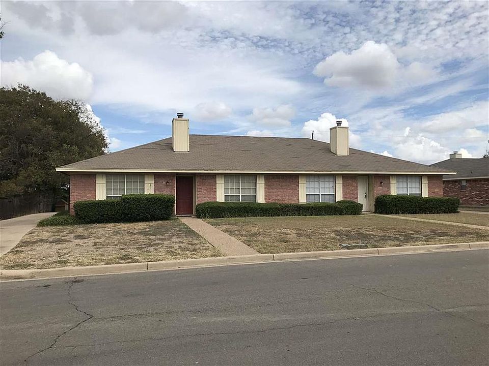 1st image of 618 Park Place Dr