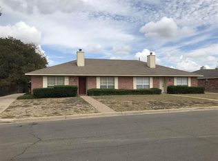 618 Park Place Dr, Hewitt, TX 76643