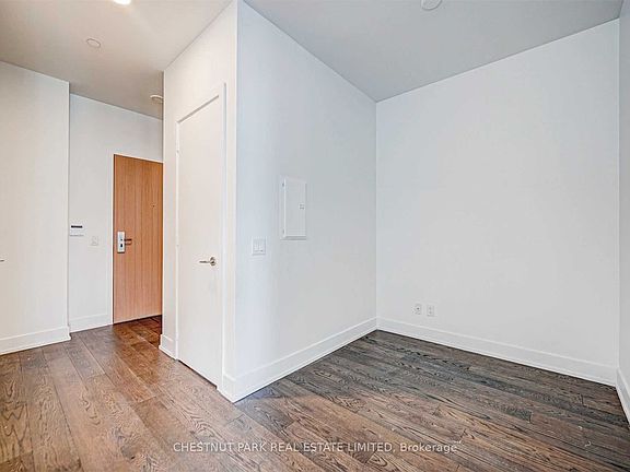 4th image of 7 Grenville St #3609