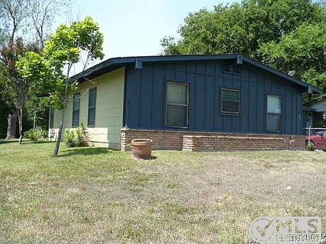 1st image of 102 Westmont Dr
