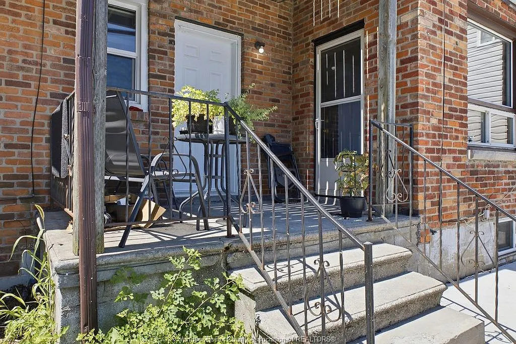 2 bed, $1,500 — Photo 2