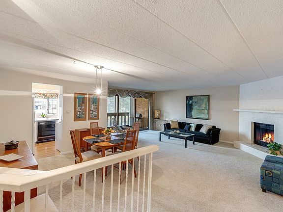 3rd image of 13151 Westview Dr #1A