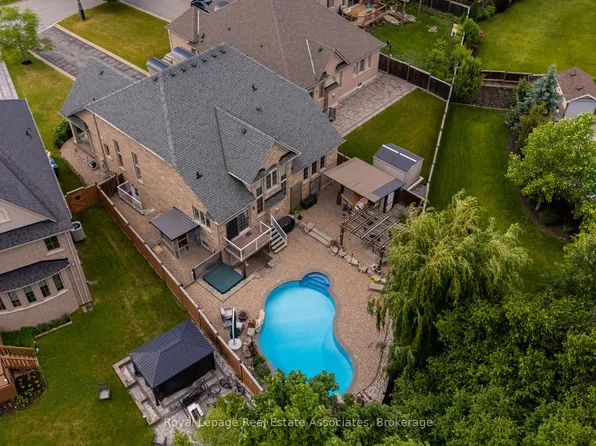 20 Cannington Cres, Brampton, ON L6X 2Y5