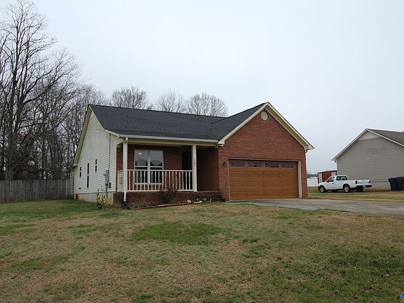 3rd image of 107 Carnegie Loop