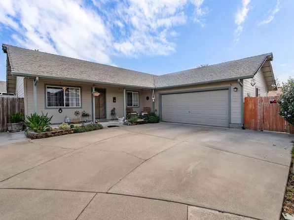 2687 Sprinkle Way, Grants Pass, OR 97527