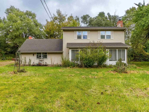 6716 N Koerner Rd, Edwards, IL 61528