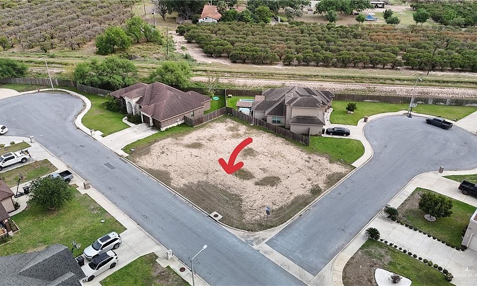 1st image of 2521 Clear Creek Cir