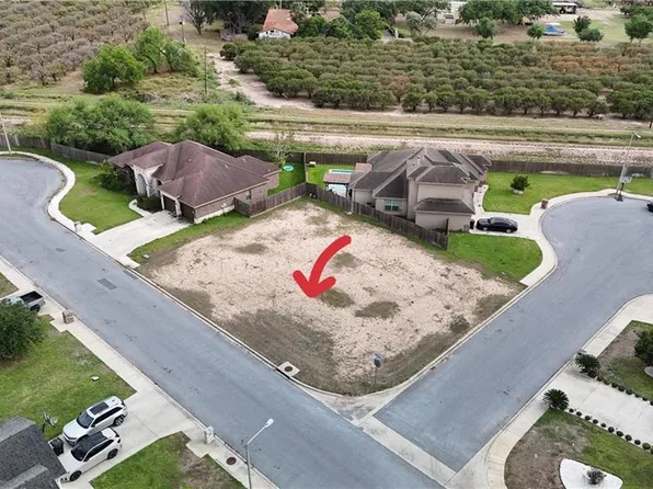 2521 Clear Creek Cir, Weslaco, TX 78596