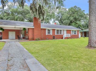 3006 Hickory St, Beaufort, SC 29906