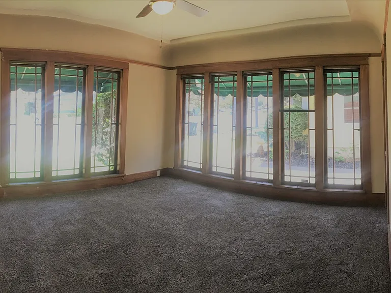 454 S Glassell St — Photo 4