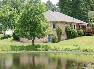 320 Stone Creek Cir, Hot Springs, AR 71913