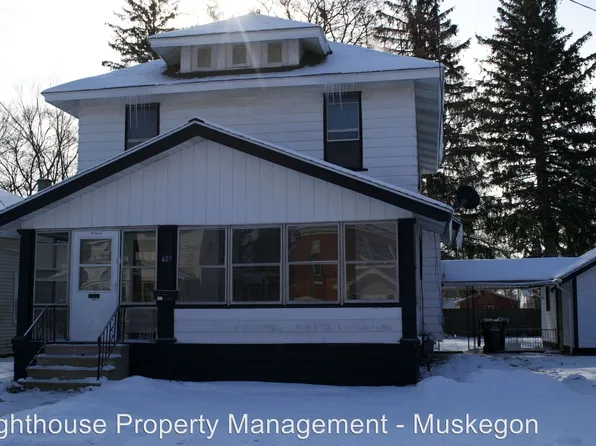 423 Amity Ave, Muskegon, MI 49442