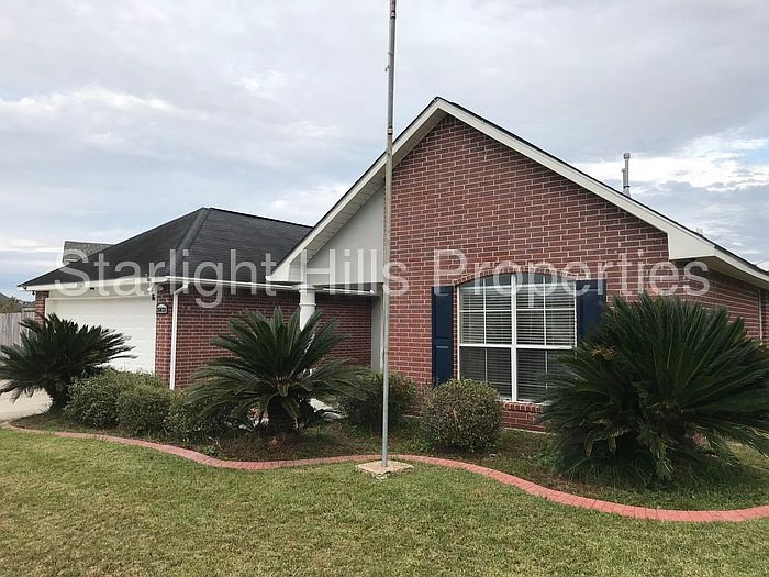 1st image of 26028 Wimbledon Dr