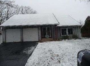 12 Pritchard Ln, Sicklerville, NJ 08081