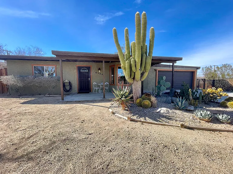 6564 Pine Springs Ave — Photo 35