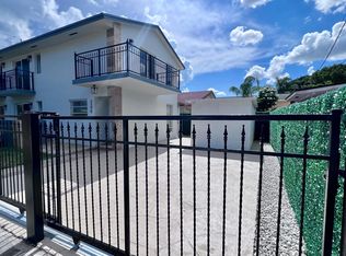 2390 SW 34th Ave, Miami, FL 33145