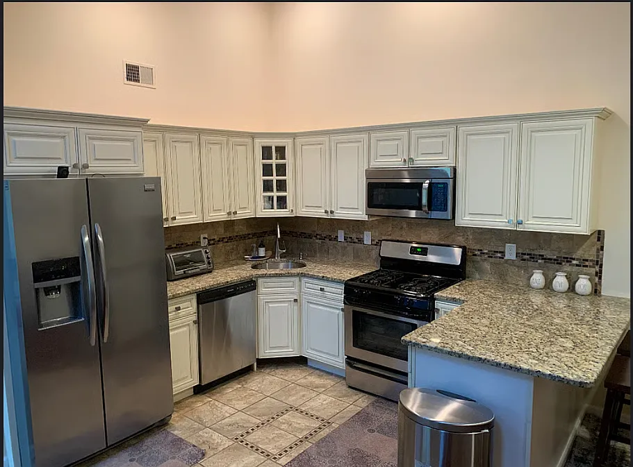Building Photo - 264 Kempsey Dr